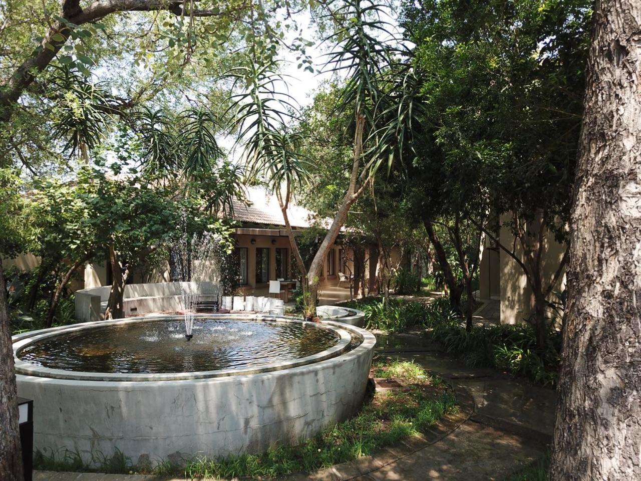 Mosate Guest House Lephalale Bagian luar foto