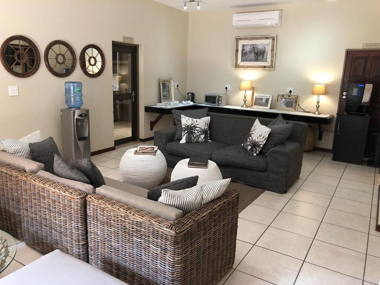 Mosate Guest House Lephalale Bagian luar foto